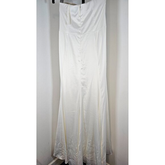Torrid Satin Strapless Wedding Plus Size Dress-White-SZ 20 - Picture 3 of 16